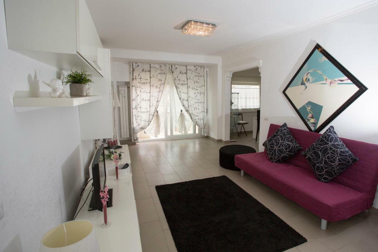 Appia Tourist Apartment Rome Buitenkant foto